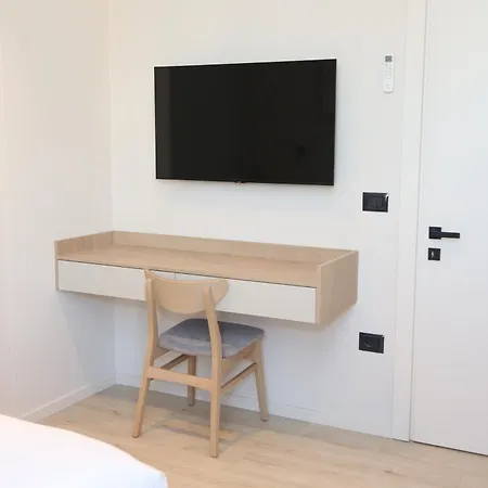 Apartment Centre - Cca