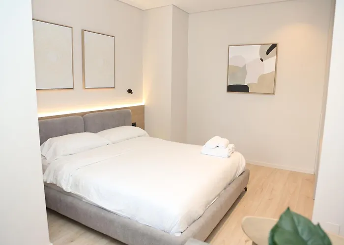 Apartment Centre - Cca Tirana